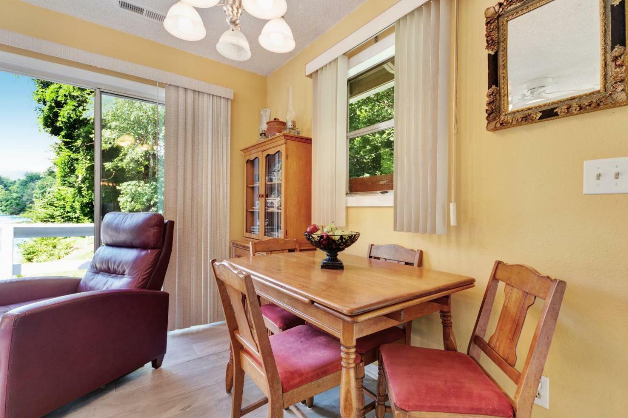 2 Bed 1 Bath Vacation Home In Sylva Zewnętrze zdjęcie